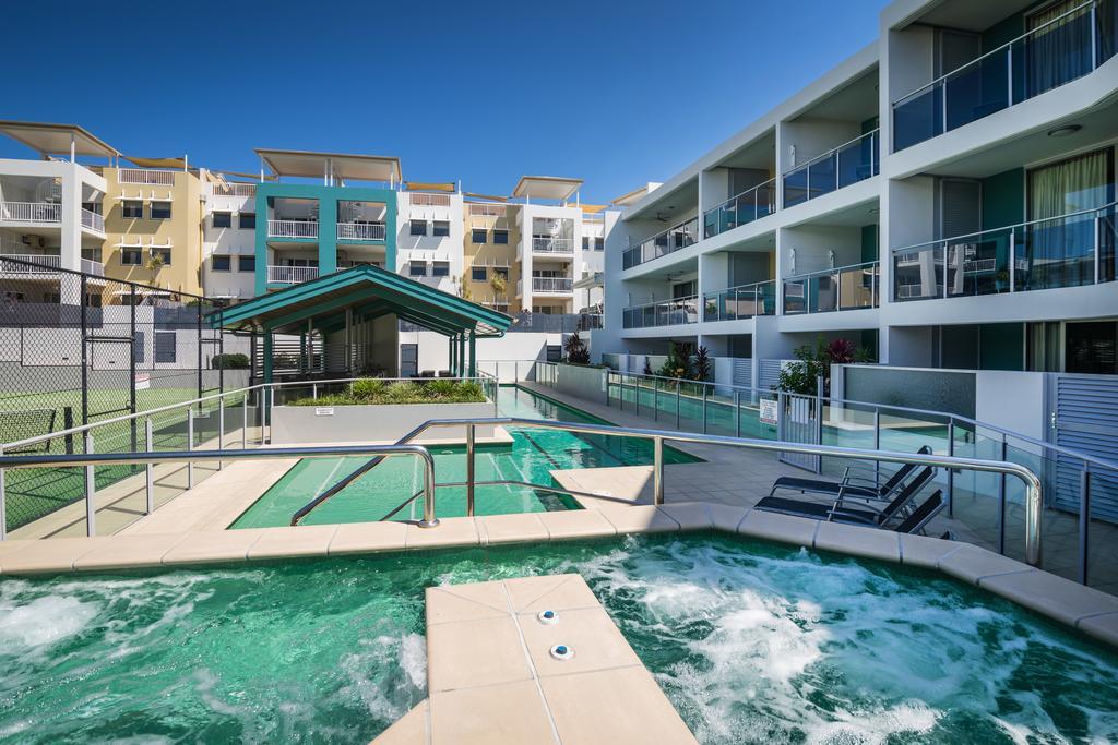 Coolum Seaside Apartments Coolum Beach Buitenkant foto