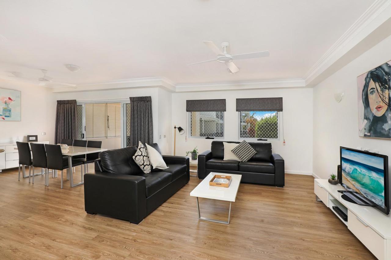Coolum Seaside Apartments Coolum Beach Buitenkant foto